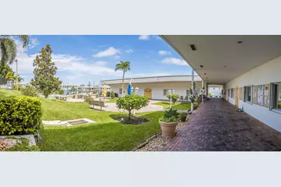 3240 Lake Osborne Drive #109, Lake Worth Beach, FL 33461 - Photo 19