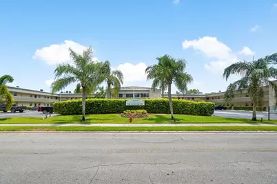 126 Sparrow Drive #11B, Royal Palm Beach, FL 33411 - Photo 13