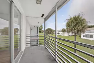 159 Easthampton G, West Palm Beach, FL 33417 - Photo 11