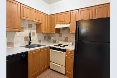 2607 NE 8th Avenue #3, Wilton Manors, FL 33334 - Photo 3