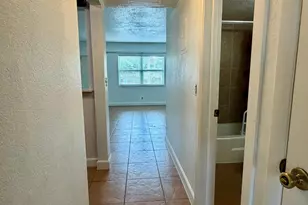 2607 NE 8th Ave, Wilton Manors, FL 33334 - Photo 13