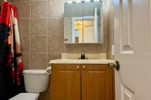 2607 NE 8th Ave, Wilton Manors, FL 33334 - Photo 11