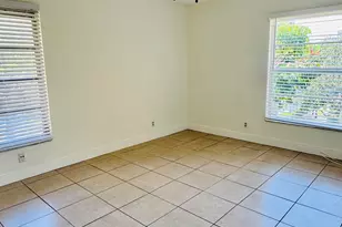 480 NW 20th St, Boca Raton, FL 33431 - Photo 5