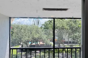 480 NW 20th St, Boca Raton, FL 33431 - Photo 3