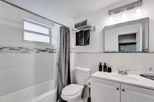 2001 Washington St, Hollywood, FL 33020 - Photo 31