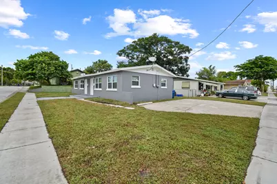 968 W 9th Street #A1, Riviera Beach, FL 33404 - Photo 1