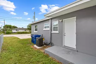 968 W 9th St, Riviera Beach, FL 33404 - Photo 21