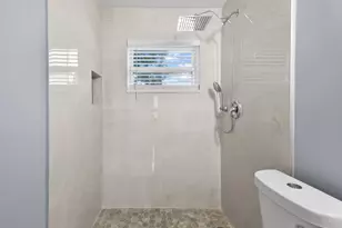 968 W 9th St, Riviera Beach, FL 33404 - Photo 17