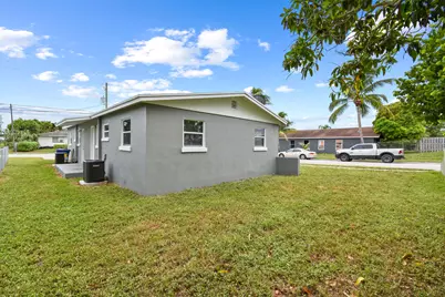 968 W 9th Street #A1, Riviera Beach, FL 33404 - Photo 29