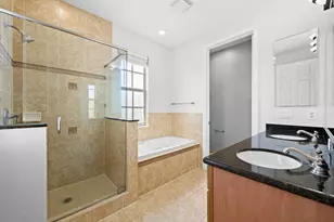 870 NW 83rd Ln, Boca Raton, FL 33487 - Photo 19