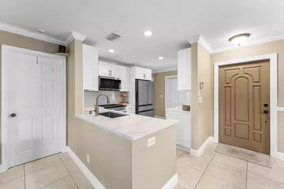 9393 Gettysburg Road, Boca Raton, FL 33434 - Photo 5