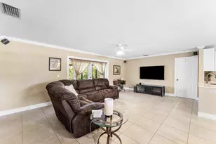 9393 Gettysburg Rd, Boca Raton, FL 33434 - Photo 9