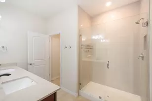 4486 Appleton Cir W, Oakland Park, FL 33309 - Photo 13
