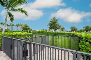 4486 Appleton Cir W, Oakland Park, FL 33309 - Photo 23