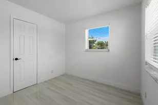 968 W 9th St, Riviera Beach, FL 33404 - Photo 13