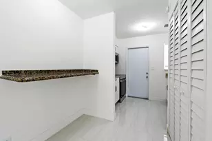 968 W 9th St, Riviera Beach, FL 33404 - Photo 7