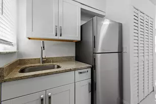 968 W 9th St, Riviera Beach, FL 33404 - Photo 3