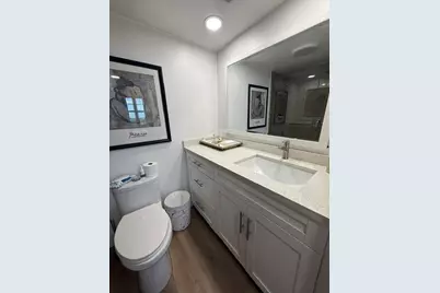 250 Jacaranda Drive #804, Plantation, FL 33324 - Photo 17