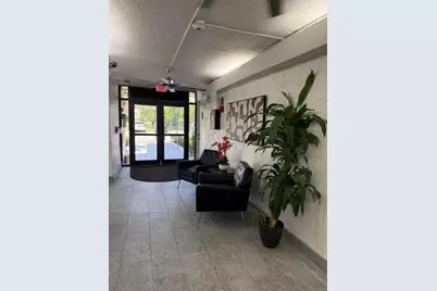 250 Jacaranda Drive #804, Plantation, FL 33324 - Photo 7