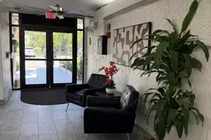 250 Jacaranda Dr, Plantation, FL 33324 - Photo 7