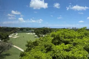 250 Jacaranda Dr, Plantation, FL 33324 - Photo 5