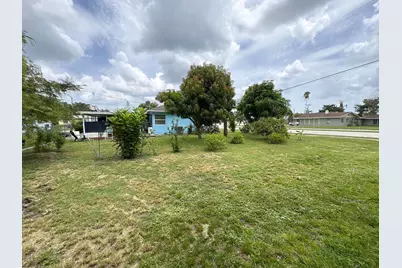 1001 Sunrise Boulevard, Fort Pierce, FL 34950 - Photo 21