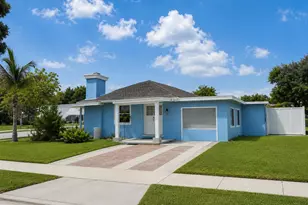 1001 Sunrise Blvd, Fort Pierce, FL 34950 - Photo 1