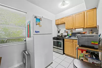 724 NE 3rd Avenue, Fort Lauderdale, FL  - Photo 15