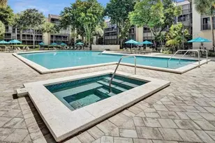 2812 N 46th Ave, Hollywood, FL 33021 - Photo 35