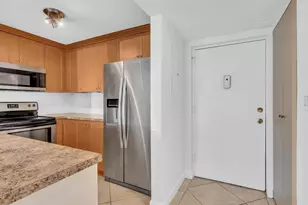 3002 NE 5th Terrace, Wilton Manors, FL 33334 - Photo 5
