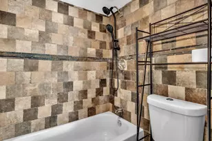 3002 NE 5th Terrace, Wilton Manors, FL 33334 - Photo 15