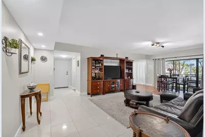 6342 Longboat Lane W #201, Boca Raton, FL 33433 - Photo 13