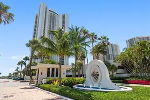3000 N Ocean Dr, Singer Island, FL 33404 - Photo 55