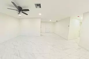 341 Henthorne Dr, Palm Springs, FL 33461 - Photo 9