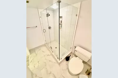 4735 Lucerne Lakes Boulevard E #410, Lake Worth, FL 33467 - Photo 3