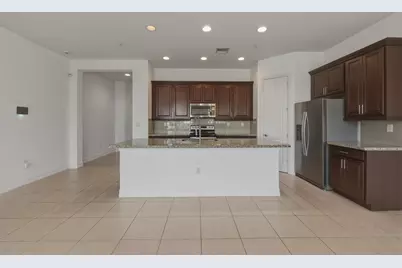 11562 SW 13th Lane, Pembroke Pines, FL 33025 - Photo 7
