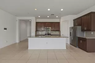 11562 SW 13th Ln, Pembroke Pines, FL 33025 - Photo 7