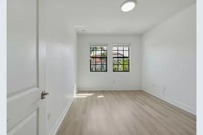 11562 SW 13th Lane, Pembroke Pines, FL 33025 - Photo 23