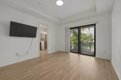 11562 SW 13th Lane, Pembroke Pines, FL 33025 - Photo 19