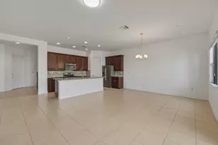 11562 SW 13th Ln, Pembroke Pines, FL 33025 - Photo 9