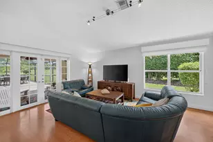 709 Crystal Ct, Weston, FL 33326 - Photo 17