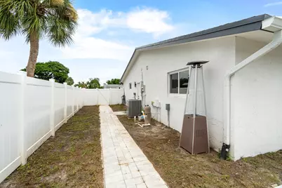 1780 SW 12th Street, Boca Raton, FL 33486 - Photo 37