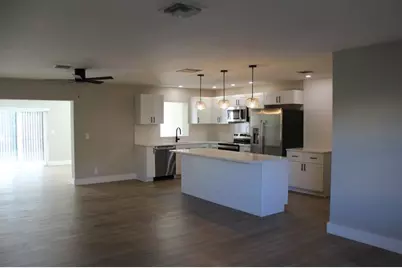 2104 NE 1st Court, Boynton Beach, FL 33435 - Photo 3