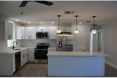 2104 NE 1st Court, Boynton Beach, FL 33435 - Photo 5