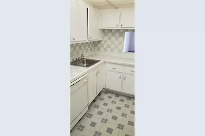 7900 Fairview Drive #206, Tamarac, FL 33321 - Photo 5