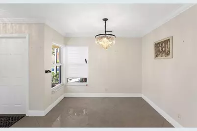 6384 Adriatic Way, West Palm Beach, FL 33413 - Photo 9