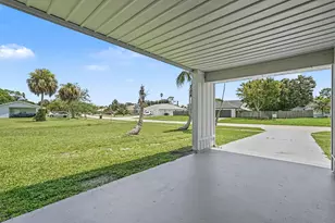 502 NE Solida Cir, Port Saint Lucie, FL 34983 - Photo 27