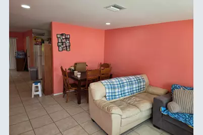 276 SE Norfolk Boulevard, Stuart, FL 34997 - Photo 3