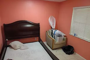 276 SE Norfolk Blvd, Stuart, FL 34997 - Photo 13
