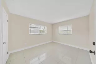 4921 NW 39th St, Lauderdale Lakes, FL 33319 - Photo 9